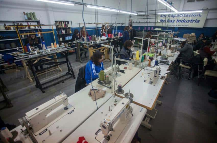 Detalles del proyecto de los textiles para que vuelva la actividad en fábricas