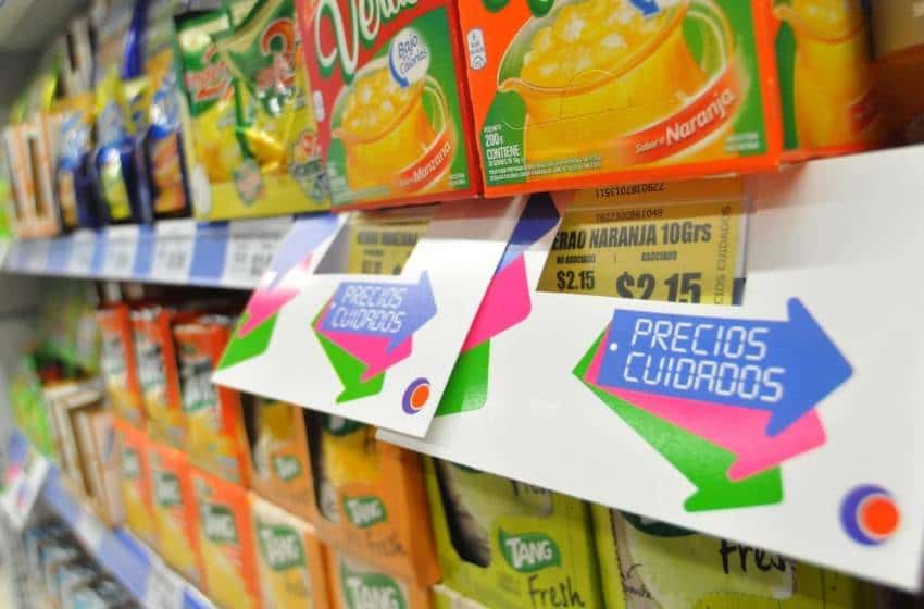 El Gobierno acordó con supermercados para que Precios Cuidados llegue a todos los consumidores
