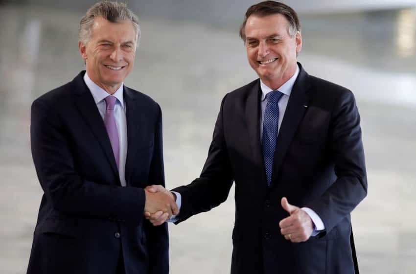 Bolsonaro amenazó con excluir a la Argentina del Mercosur si gana la oposición