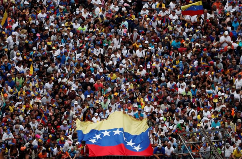 Venezuela: convocan a marcha masiva contra Maduro