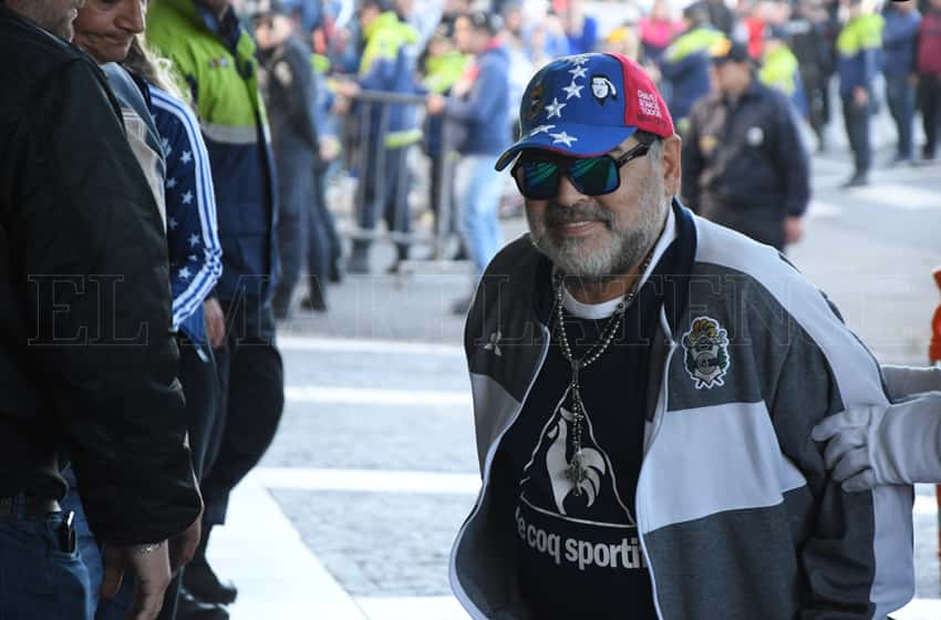 Confirmaron la fecha en que iniciará el juicio por la muerte de Diego Maradona