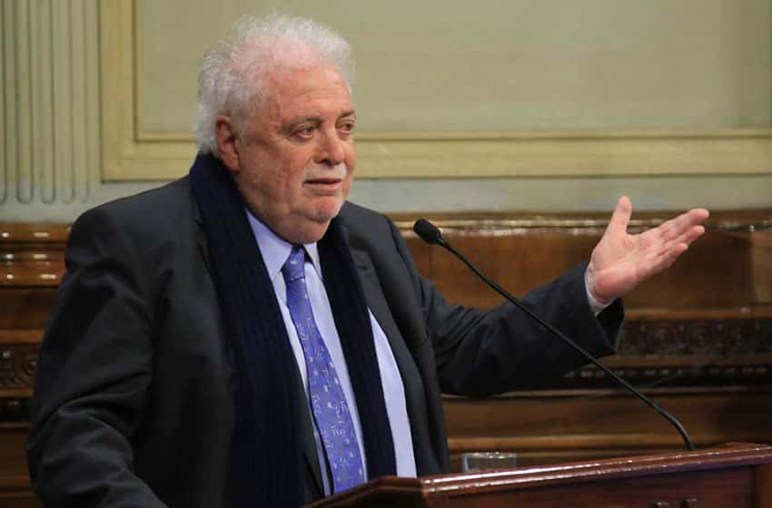 Alberto Fernández le pidió la renuncia a Ginés González García