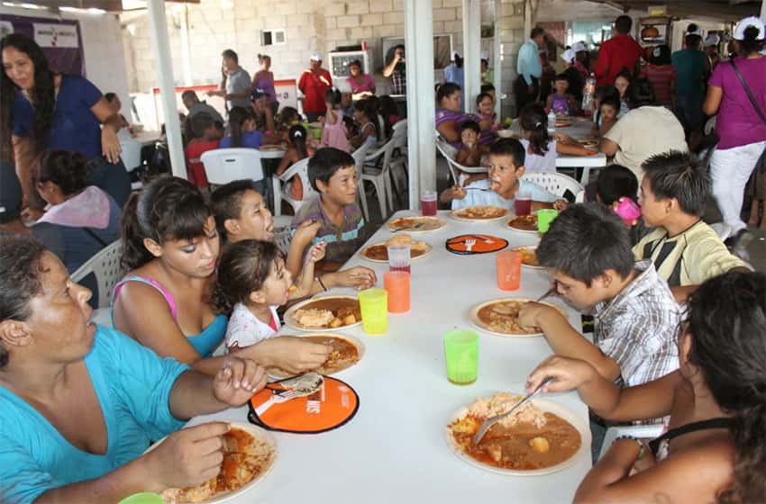 Comedores sin alimentos: el Gobierno destinó 53 mil millones