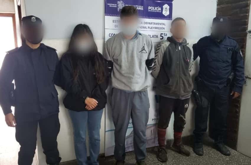 Tres detenidos por asaltar a un anciano en Santa Celina