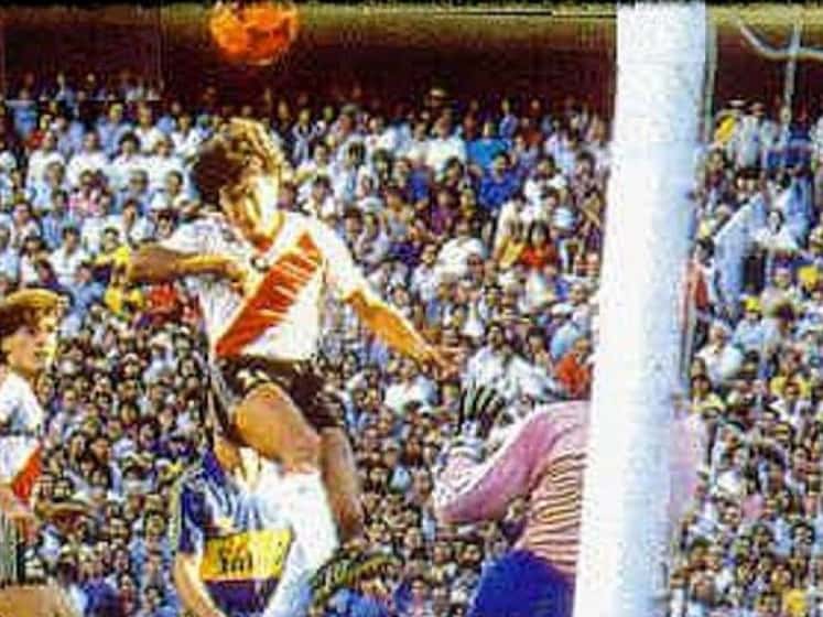 A 35 años de la pelota naranja, los goles del Beto Alonso y la vuelta olímpica en la Bombonera