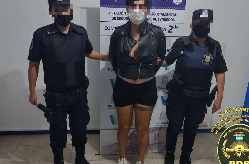 Detienen y trasladan a la UP 44 de Batán a una trans con cocaína y dinero en efectivo