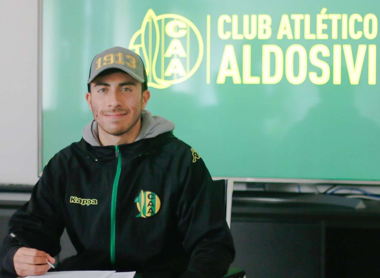 Rufino Lucero firmó contrato con Aldosivi