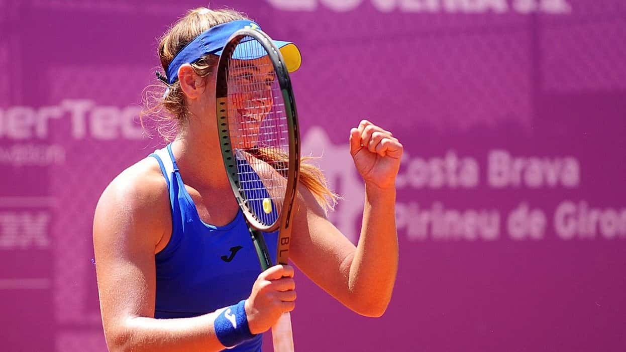 Solana Sierra pasó a las semifinales de Roland Garros y Zeballos eliminado