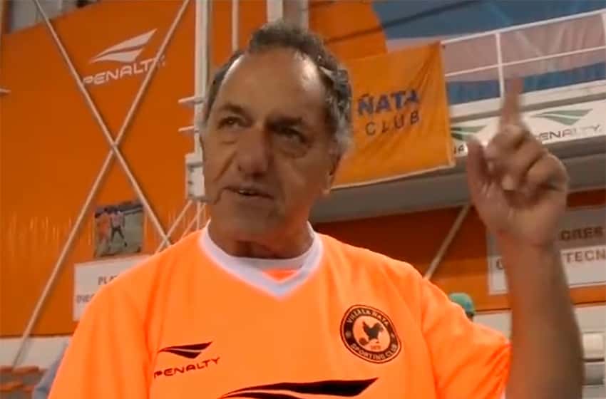 Scioli volvió al futsal: “Tévez se retiró, Agüero se retiró, y el Pichichi no se retiró”