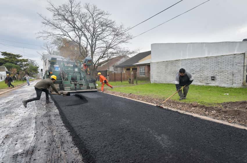 Realizaron obras de pavimentación en el barrio Juramento