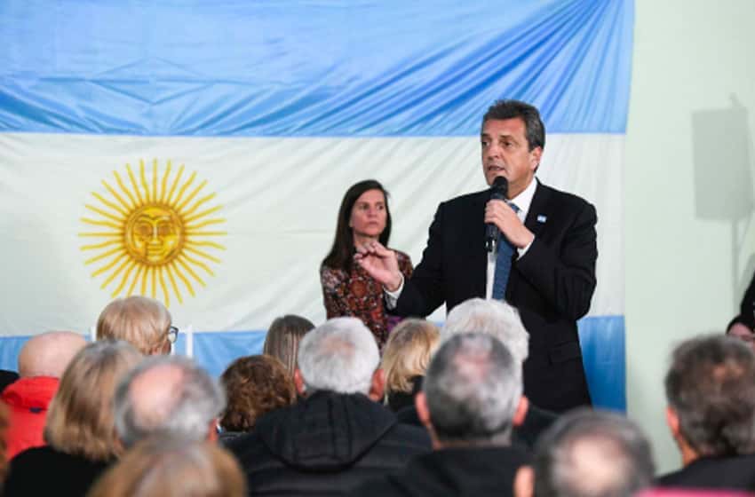 Felipe Solá: "Massa quiere hacer un gobierno nuevo, abierto, de unidad Nacional"