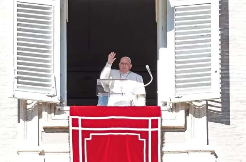 El papa Francisco presidirá la Vigilia del Sábado Santo