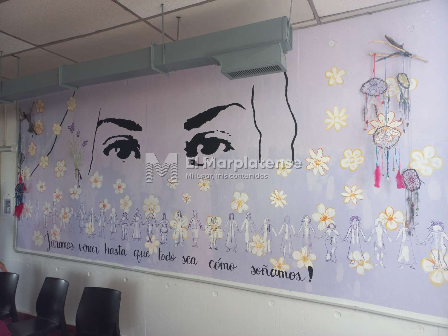 Inauguraron el mural de Lucía Pérez en la Facultad de Psicología: "No estamos solos"