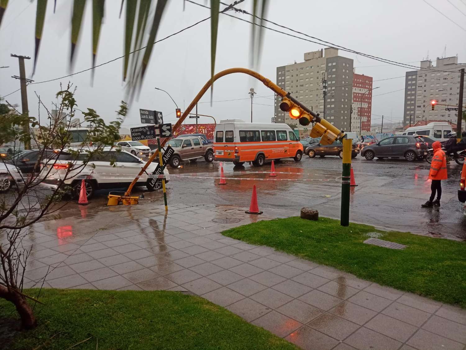 Temporal en Mar del Plata con pocos daños y lo peor será por la tarde