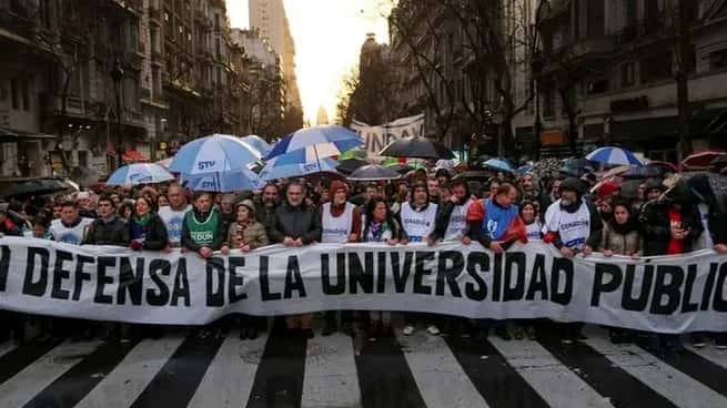“Quien dice que la marcha es política no conoce la universidad argentina”