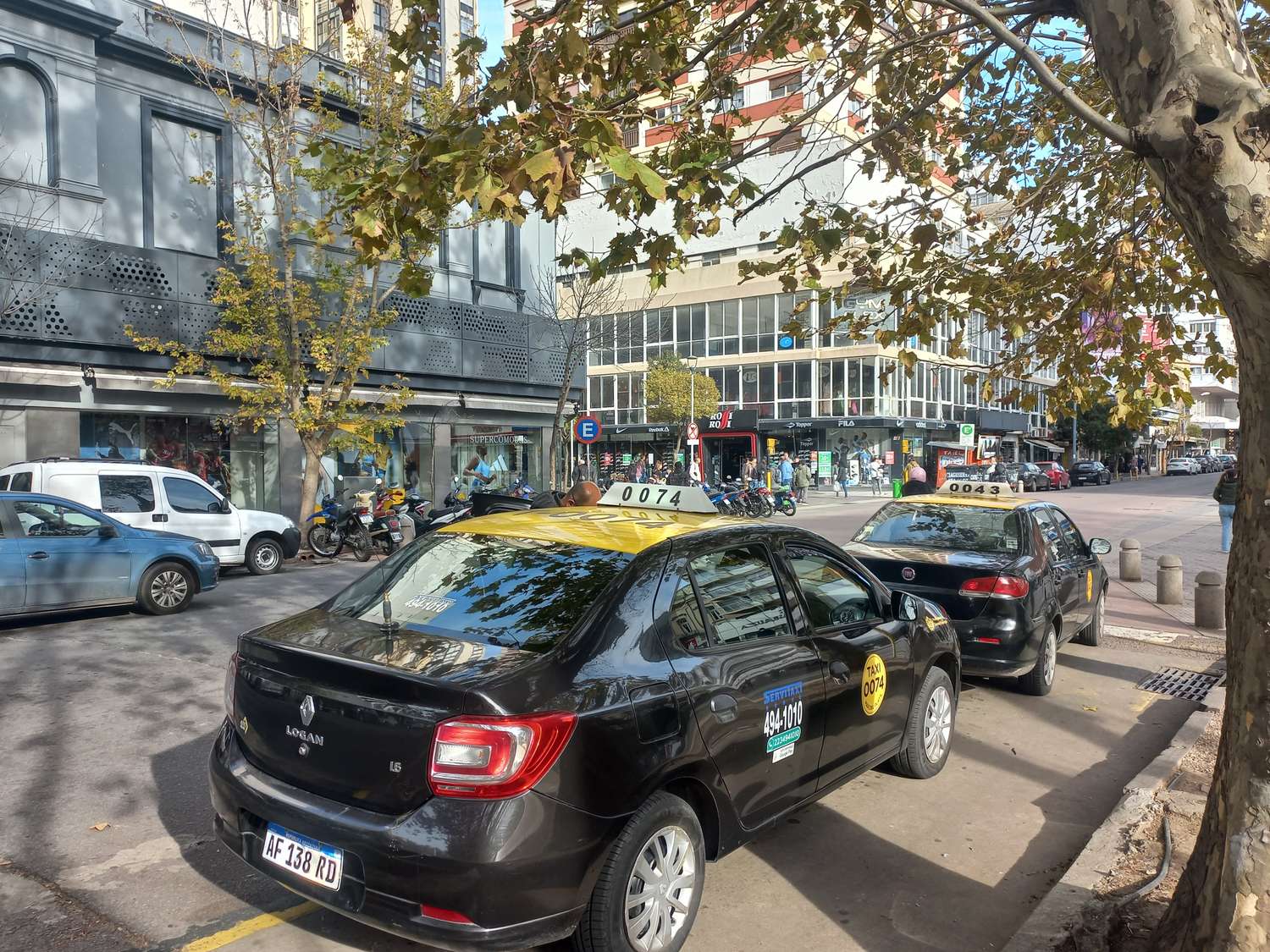 Taxistas confirmaron que ya sufrieron complicaciones para cargar GNC