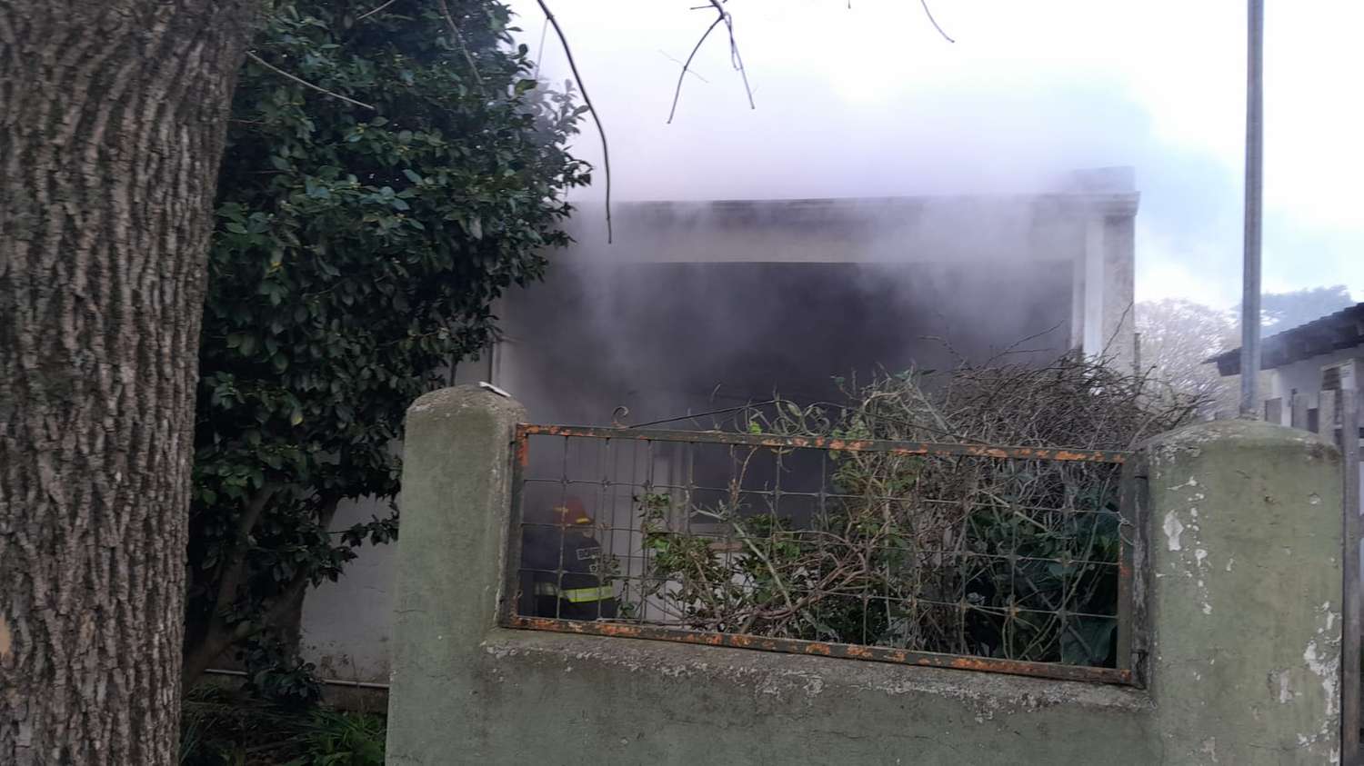 Se incendió una vivienda en Batán