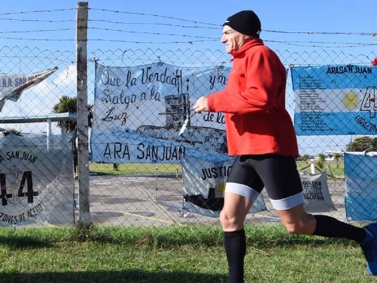 Unirá a pie Mar del Plata con Ushuaia para homenajear a las víctimas del ARA San Juan