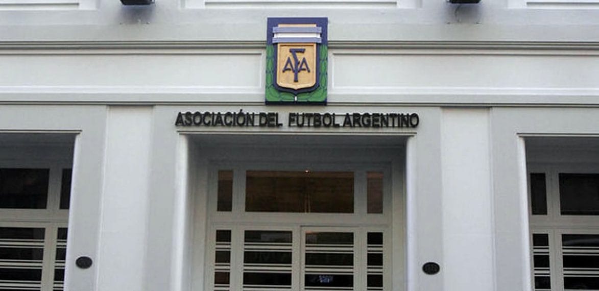 La AFIP denunció a la AFA por una deuda de más de $84 millones