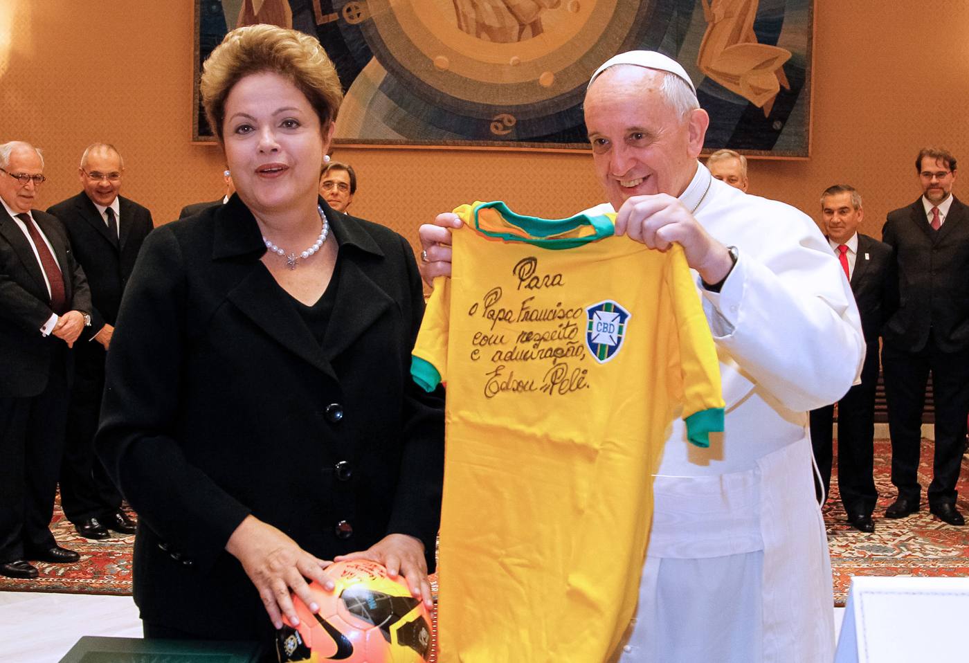El Papa pidió rezar por Brasil "en este momento triste"