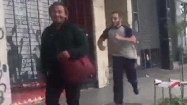 Suspenden a rugbiers por agredir a un hombre en la calle
