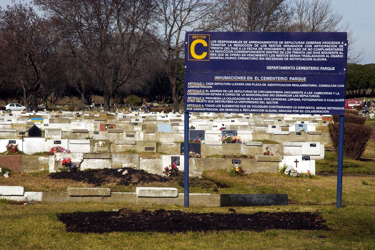 Cementerios: el martes sólo habrá atención administrativa