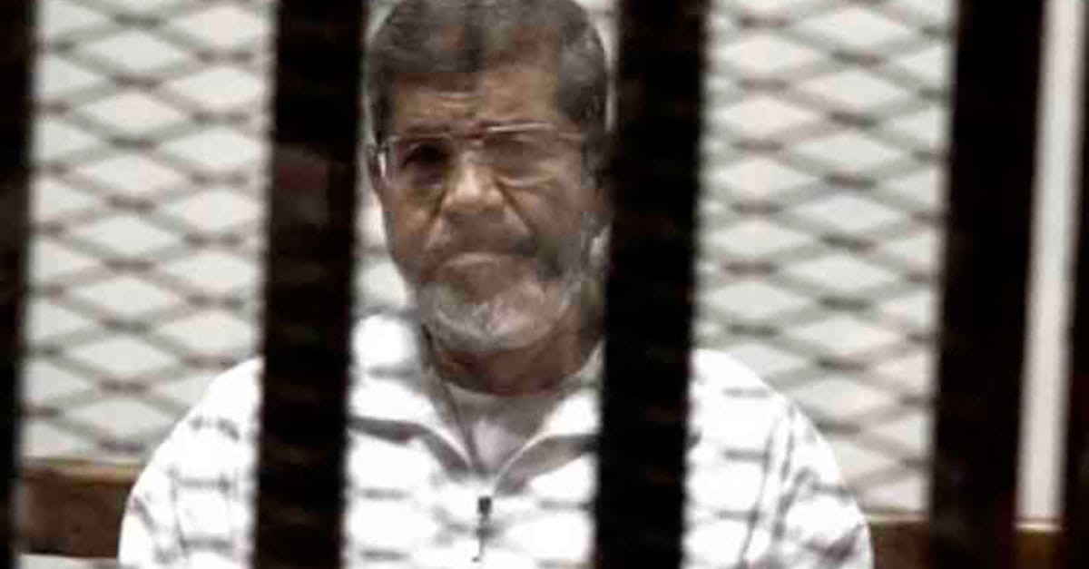 Egipto: confirma sentencia de 20 años contra el presidente Mursi