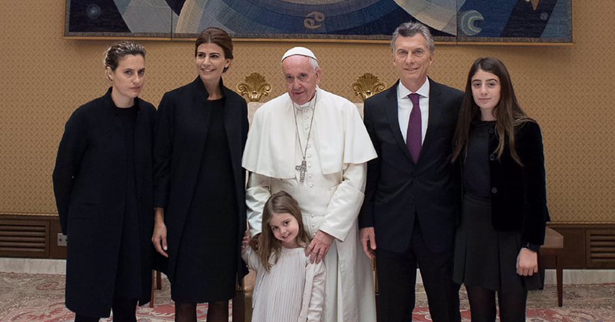Macri y el Papa, preocupados por la pobreza del país