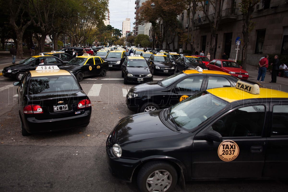 Cámaras en paradas de taxis: "Hay cosas más importantes para hacer"