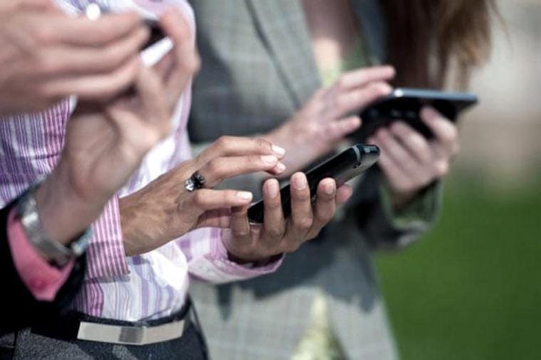 El Gobierno lanzó una campaña nacional para registrar teléfonos celulares