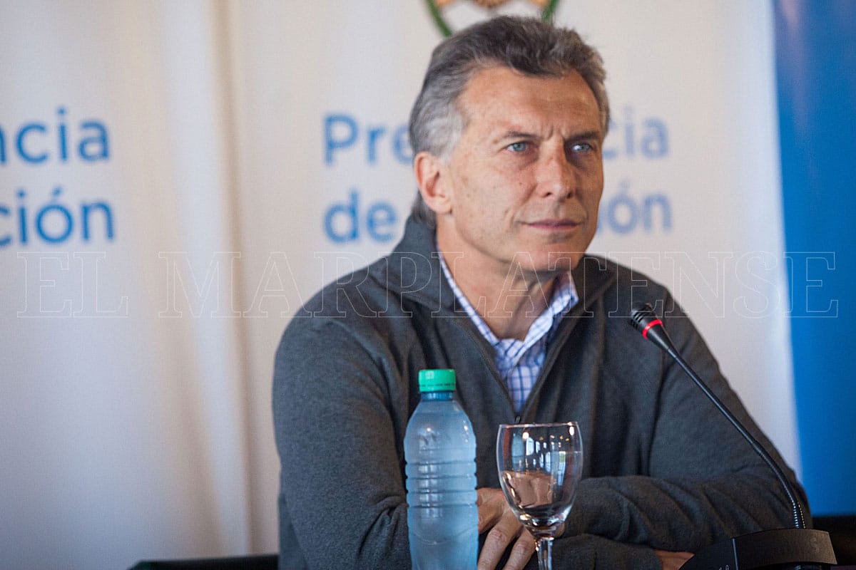 Macri cuestionó la marcha de la CGT y pidió "extremar" el diálogo