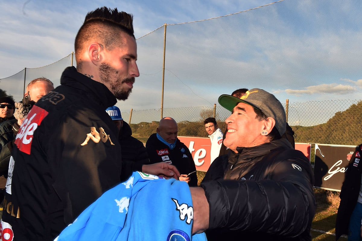 Maradona revolucionó el entrenamiento del Napoli