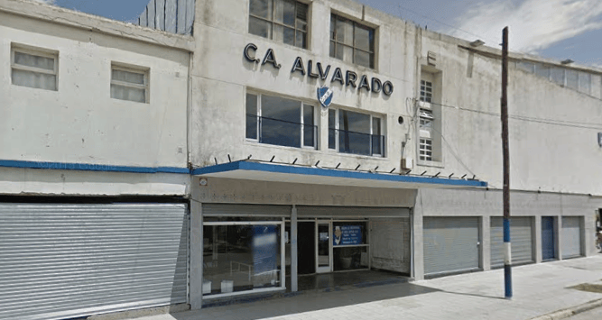 Un hombre fue baleado durante la presentación de Noto en el club Alvarado