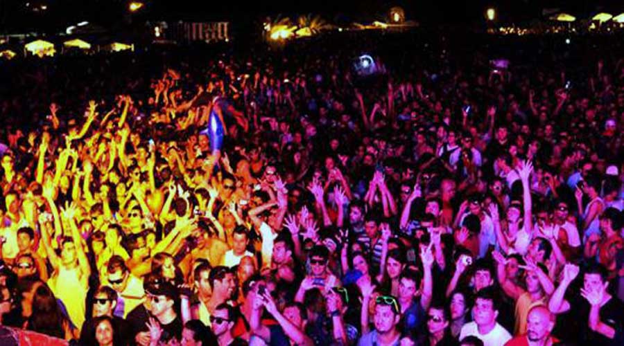 La comuna buscará regular las fiestas electrónicas como “eventos masivos”