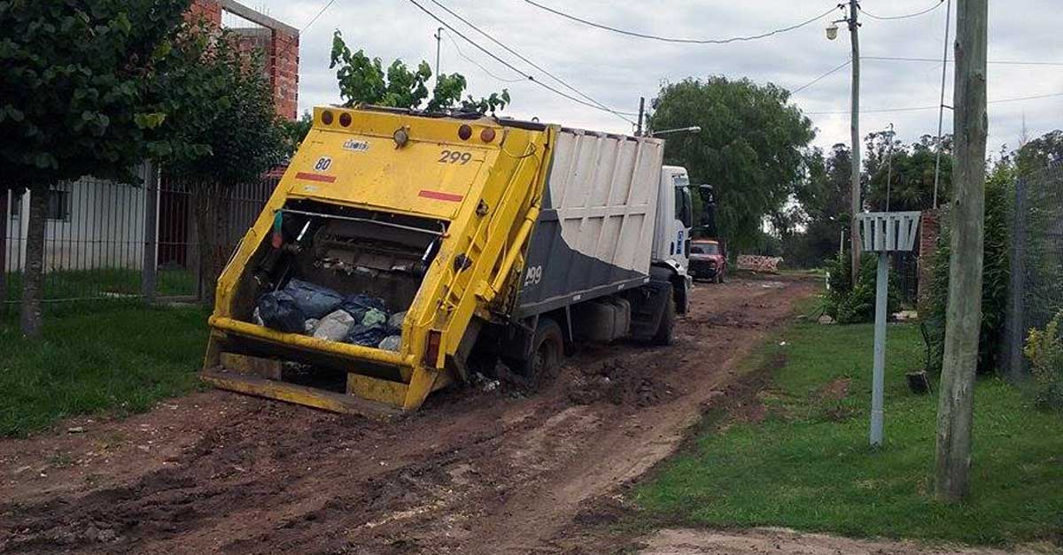 Vecinos del sur aseguran que no se recoge la basura "desde hace días"