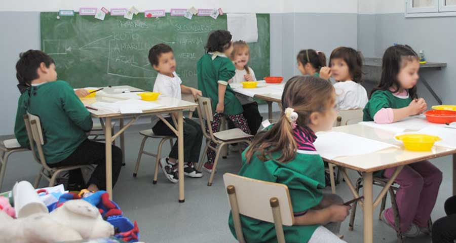 Avanza un convenio para enseñar italiano en jardines de infantes