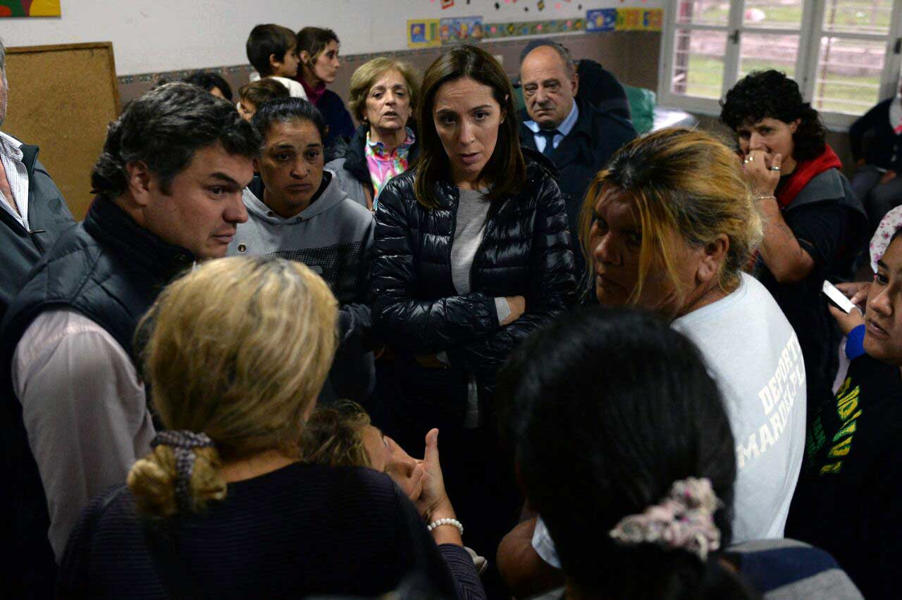 Vidal asistió a familias evacuadas tras visitar al CDI Pueyrredon