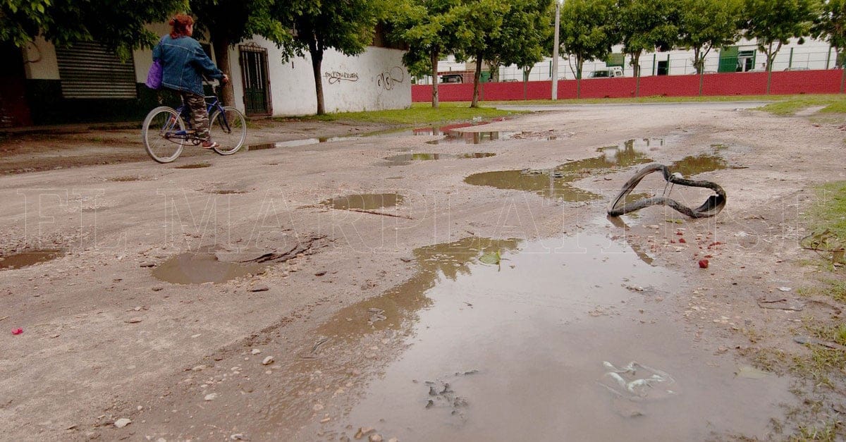 Barrio Regional: “Las calles están hechas pedazos”