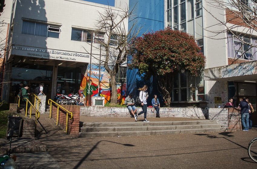 Docentes Universitarios nucleados en CONADU rechazaron suba salarial del 33%
