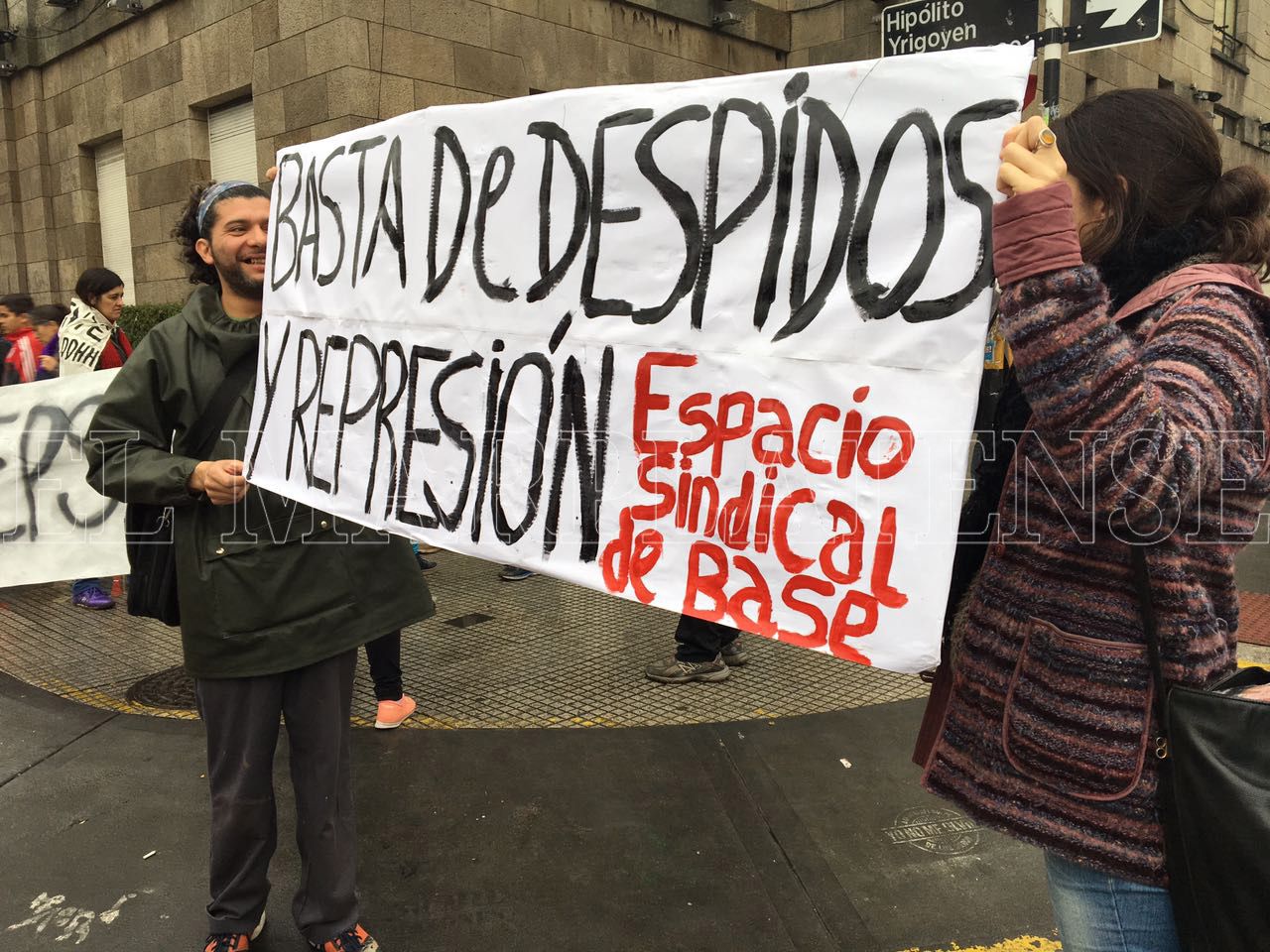 Organizaciones protestaron frente al Municipio por el conflicto en PepsiCo