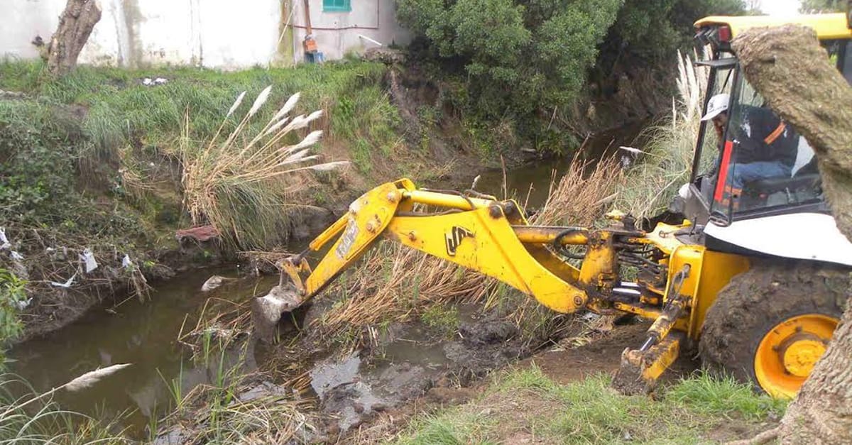 OSSE asegura que ya comenzaron con los trabajos de limpieza en los arroyos