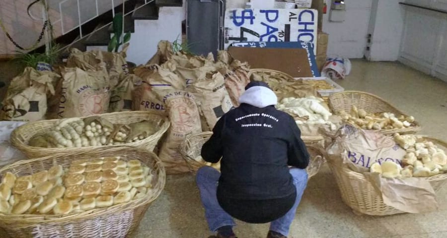Clausuraron una panadería clandestina y secuestraron 700 kilos de pan