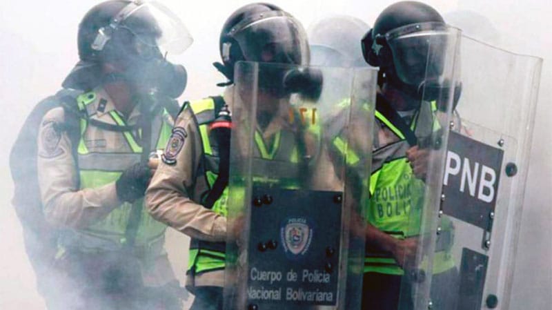 Venezuela: un grupo de militares se alzó contra el gobierno de Maduro
