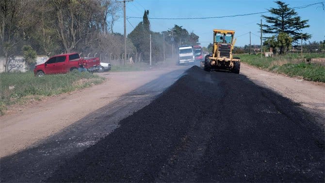 El municipio presentó obras de asfalto en avenida Tetamanti