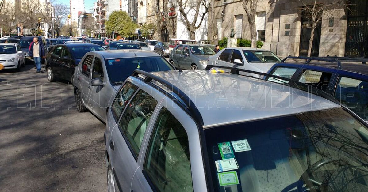 El Concejo desmintió que se otorguen nuevas licencias de taxis