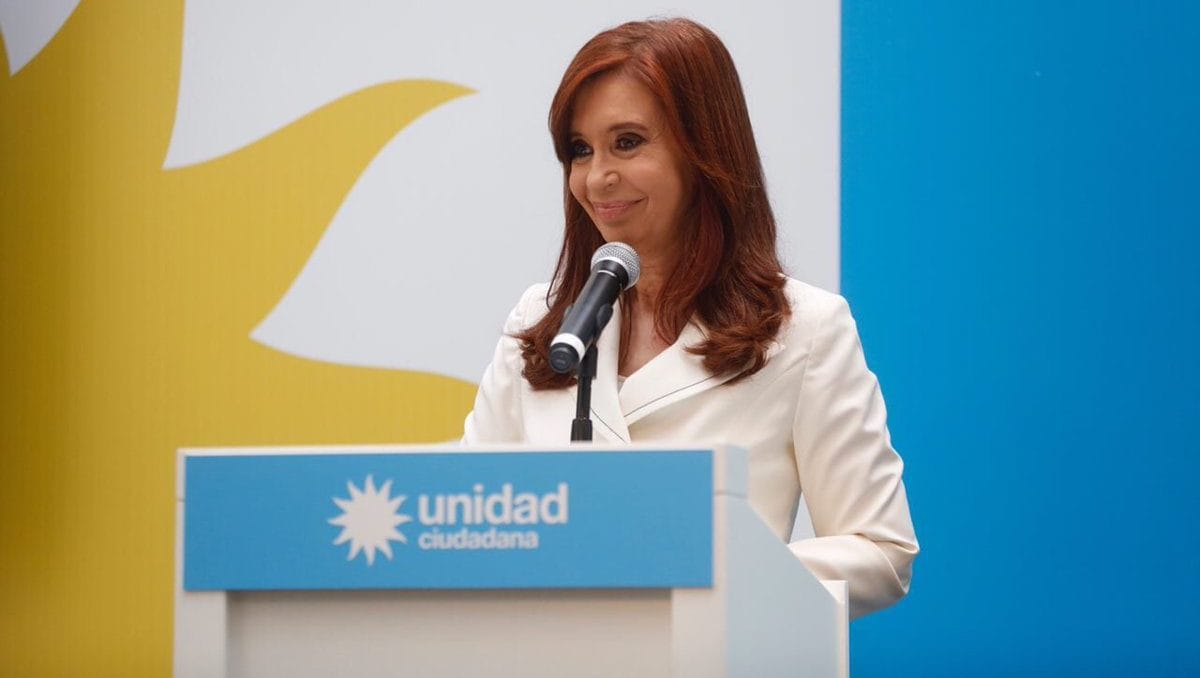 Cristina Kirchner: "Sé que encabezo la lista negra del Presidente"