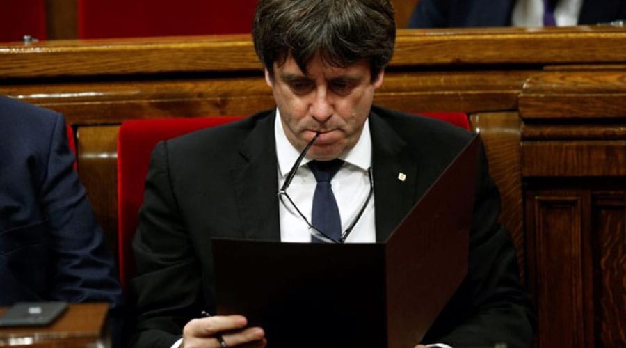 Cataluña: la fiscalía española pidió la detención de Puigdemont