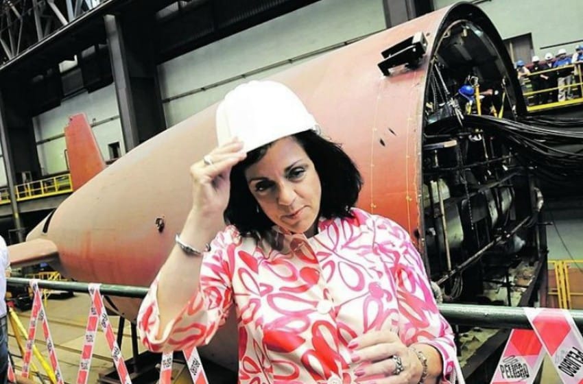 Nilda Garré defendió la reparación del submarino en 2008
