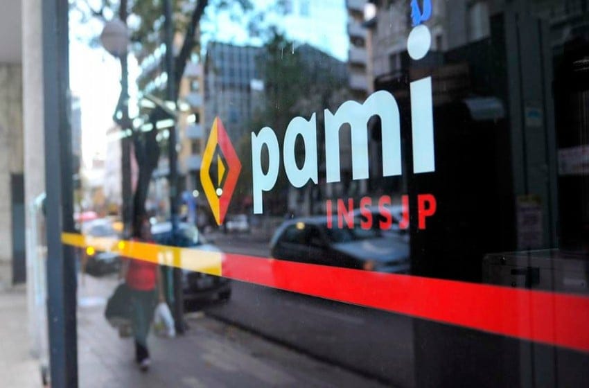 Trabajadores de PAMI: "El pago del aguinaldo en cuotas es absolutamente ilegal"