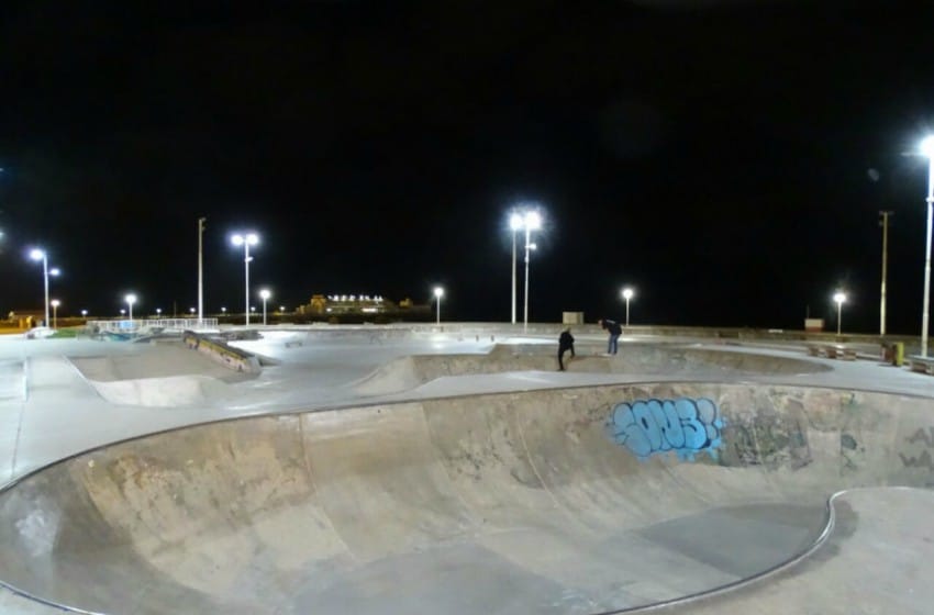 El Skatepark inaugura sus nuevas luminarias con un torneo nocturno